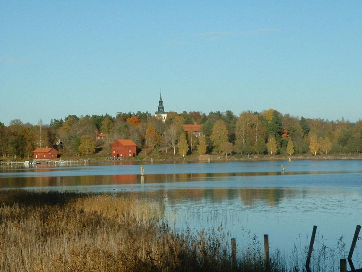 Klaraborg - Rum Och Koek I Borgvik エクステリア 写真
