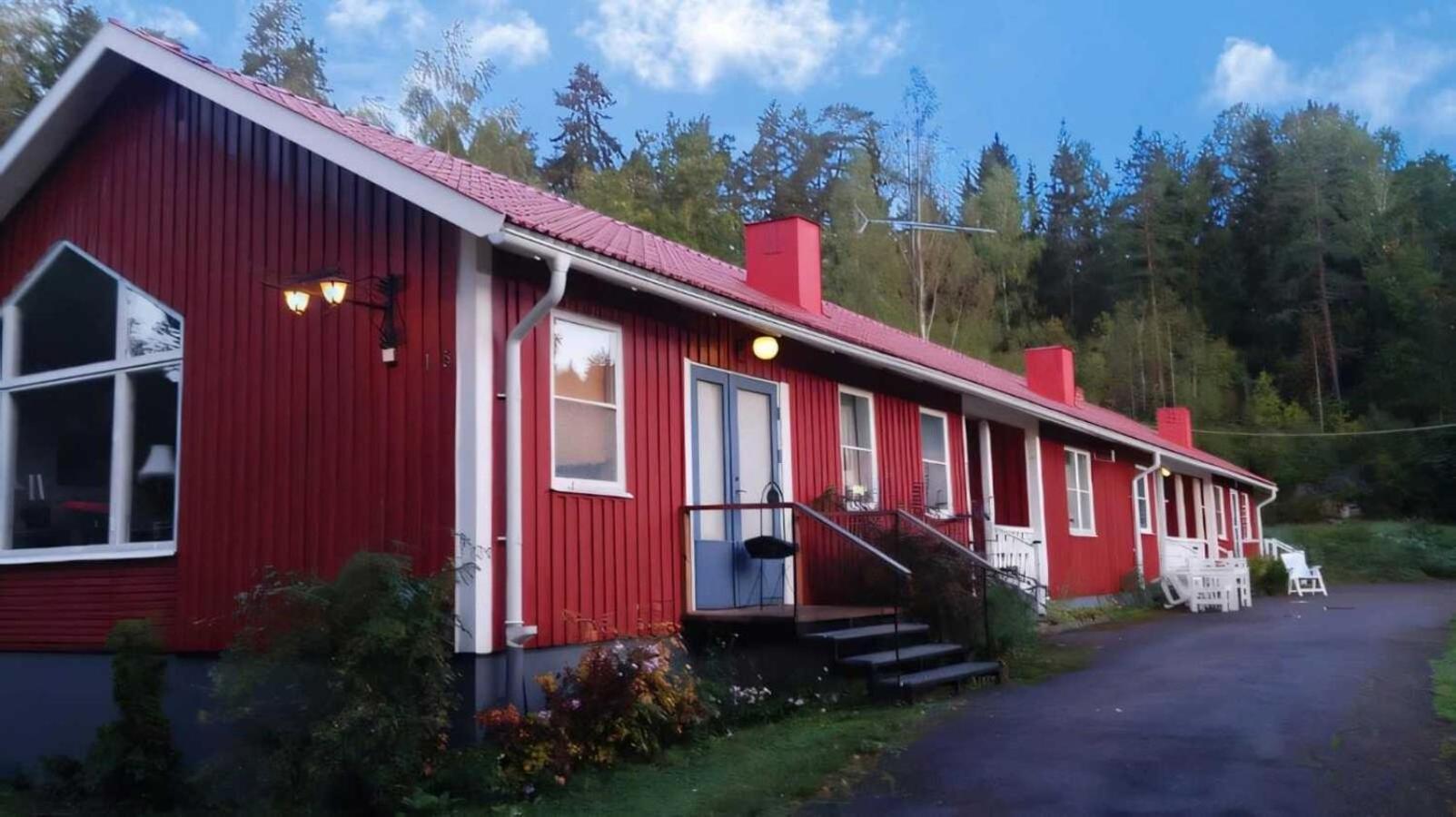 Klaraborg - Rum Och Koek I Borgvik エクステリア 写真